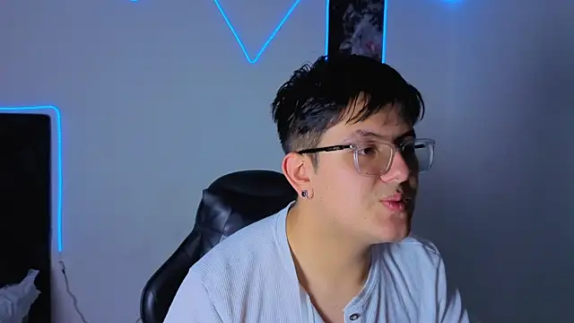 Ryan Doretti online show from December 4, 2025, 8:19 pm