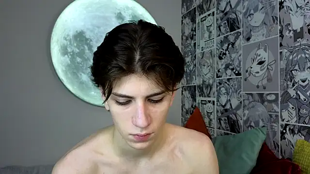 Snapshot of Oliver_Starboy chatting on October 24, 2025, 5:17 am Oliver Starboy online show from October 24, 2025, 5:17 am