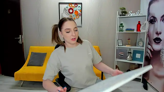 Snapshot of JaquelinLaurent chatting on September 9, 2025, 6:17 pm JaquelinLaurent online show from September 9, 2025, 6:17 pm