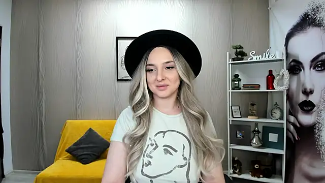 Snapshot of JaquelinLaurent chatting on September 30, 2025, 6:47 pm JaquelinLaurent online show from September 30, 2025, 6:47 pm