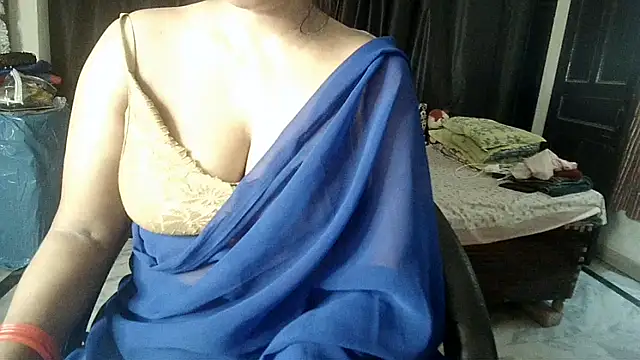 Snapshot of Anaconda-Mall chatting on May 25, 2026, 8:18 pm Anaconda-Mall online show from May 25, 2026, 8:18 pm