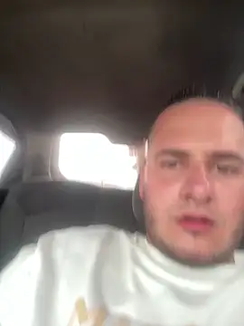 Pablo EscobarGomez online show from February 12, 2026, 3:45 pm