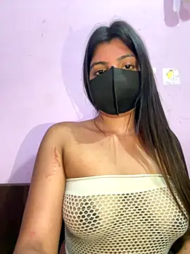 Snapshot of _01ruhi chatting on October 31, 2025, 6:15 pm 01ruhi online show from October 31, 2025, 6:15 pm