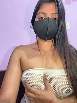 Snapshot of _01ruhi chatting on October 26, 2025, 10:15 am 01ruhi online show from October 26, 2025, 10:15 am