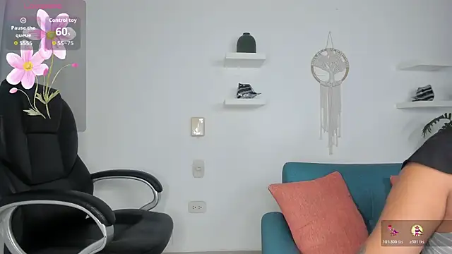 Snapshot of zali_mahamed chatting on November 11, 2025, 9:15 am zali mahamed online show from November 11, 2025, 9:15 am