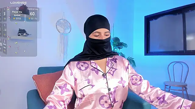 Snapshot of zali_mahamed chatting on November 15, 2025, 10:30 am zali mahamed online show from November 15, 2025, 10:30 am