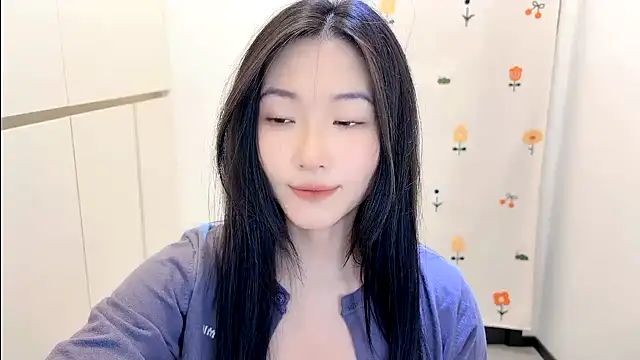 Snapshot of Rosalind_xixi chatting on November 20, 2025, 9:21 am Rosalind xixi online show from November 20, 2025, 9:21 am