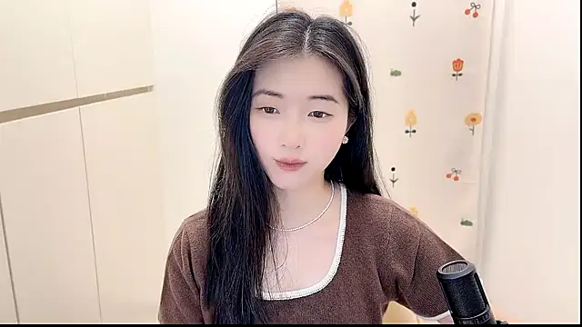Rosalind xixi online show from October 20, 2025, 2:50 pm