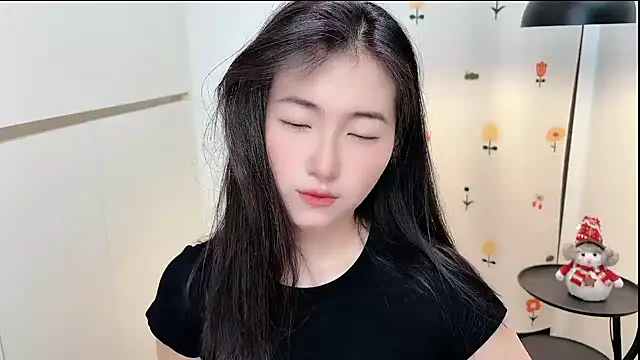 Rosalind xixi online show from April 10, 2026, 7:48 am