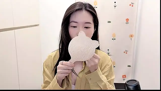 Snapshot of Rosalind_xixi chatting on November 4, 2025, 2:26 am Rosalind xixi online show from November 4, 2025, 2:26 am