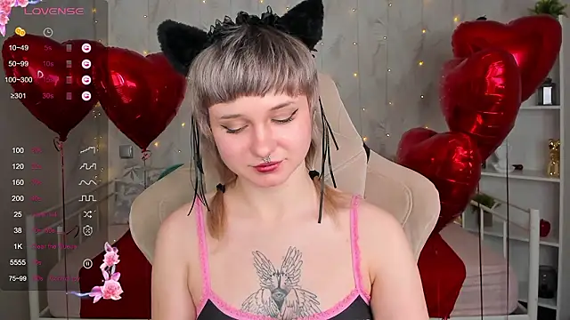 Tori Cutie online show from February 8, 2026, 12:08 am