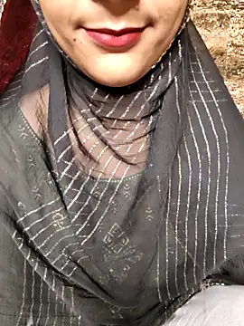 Snapshot of Indian-Aleena chatting on September 27, 2025, 4:24 pm Indian-Aleena online show from September 27, 2025, 4:24 pm