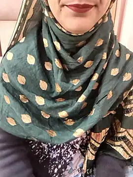 Snapshot of Indian-Aleena chatting on February 8, 2026, 6:55 am Indian-Aleena online show from February 8, 2026, 6:55 am