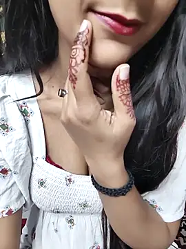 Snapshot of Indian-Aleena chatting on October 29, 2025, 5:01 pm Indian-Aleena online show from October 29, 2025, 5:01 pm