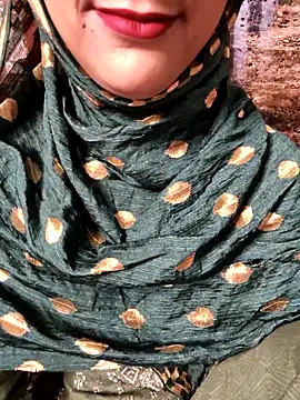 Snapshot of Indian-Aleena chatting on September 23, 2025, 7:59 am Indian-Aleena online show from September 23, 2025, 7:59 am