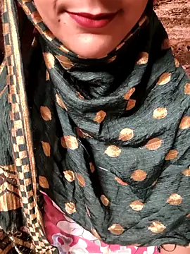 Snapshot of Indian-Aleena chatting on September 24, 2025, 5:52 pm Indian-Aleena online show from September 24, 2025, 5:52 pm