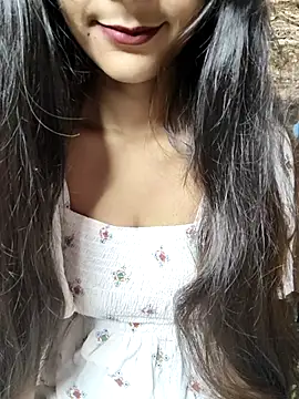 Snapshot of Indian-Aleena chatting on November 29, 2025, 8:47 am Indian-Aleena online show from November 29, 2025, 8:47 am