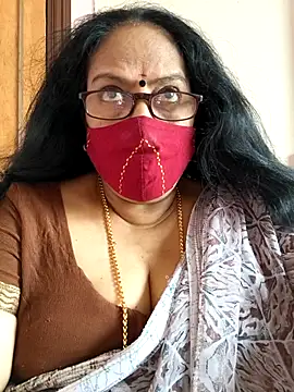Snapshot of heera-rani chatting on September 19, 2025, 6:17 am heera-rani online show from September 19, 2025, 6:17 am