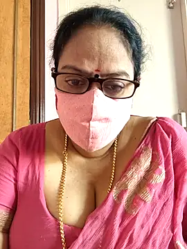 Snapshot of heera-rani chatting on September 27, 2025, 2:39 am heera-rani online show from September 27, 2025, 2:39 am