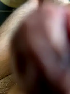 Snapshot of testbencher chatting on November 26, 2025, 3:12 pm testbencher online show from November 26, 2025, 3:12 pm