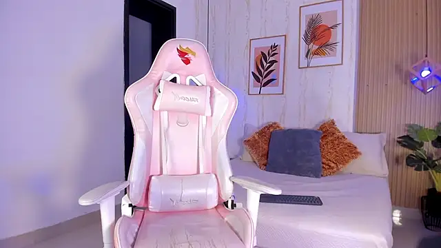 Snapshot of Ayleen_Dunkan chatting on November 29, 2025, 1:22 pm Ayleen Dunkan online show from November 29, 2025, 1:22 pm