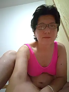 Snapshot of Vera_Elle chatting on July 19, 2026, 7:10 pm Vera Elle online show from July 19, 2026, 7:10 pm