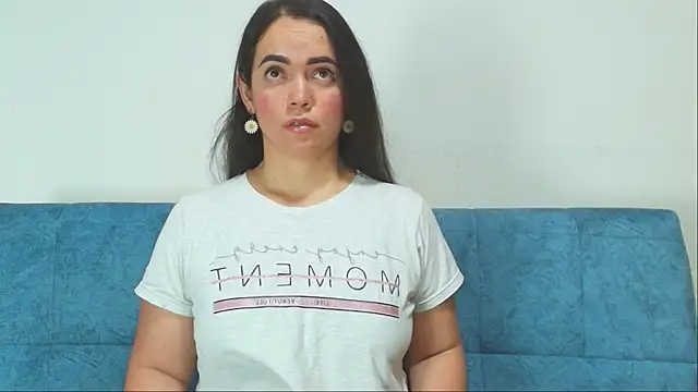 loreen grey online show from April 15, 2026, 8:09 pm