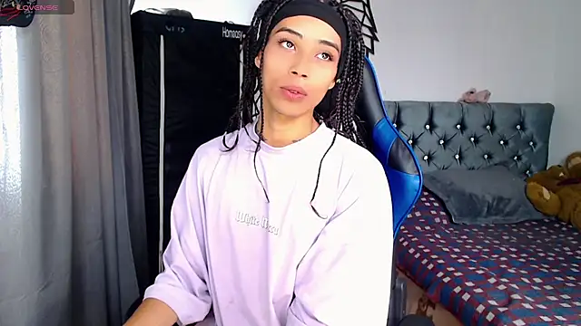 Sweet-Cris online show from September 19, 2025, 2:32 pm