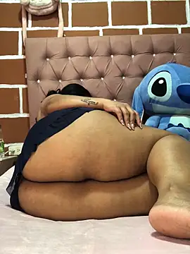 Rachellcooperrr online show from March 13, 2026, 5:29 pm