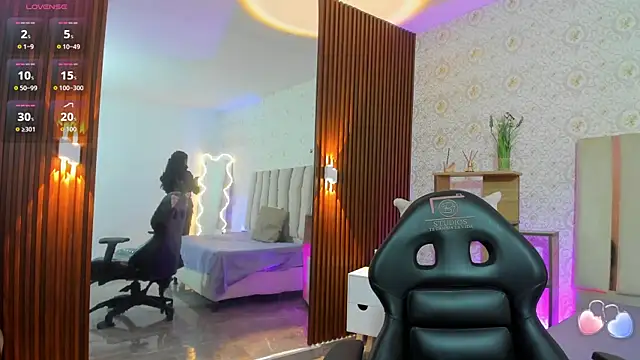 Snapshot of BLUE_TAY1 chatting on September 25, 2025, 12:00 pm BLUE TAY1 online show from September 25, 2025, 12:00 pm