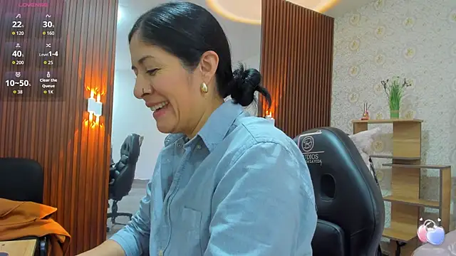 Snapshot of BLUE_TAY1 chatting on September 9, 2025, 11:41 am BLUE TAY1 online show from September 9, 2025, 11:41 am