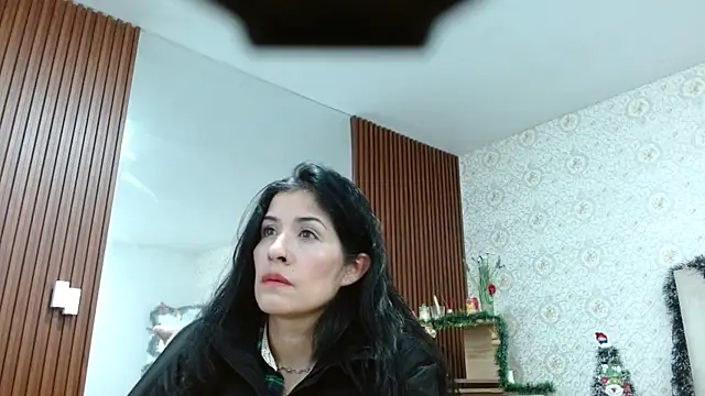 Snapshot of BLUE_TAY1 chatting on November 30, 2025, 11:44 am BLUE TAY1 online show from November 30, 2025, 11:44 am