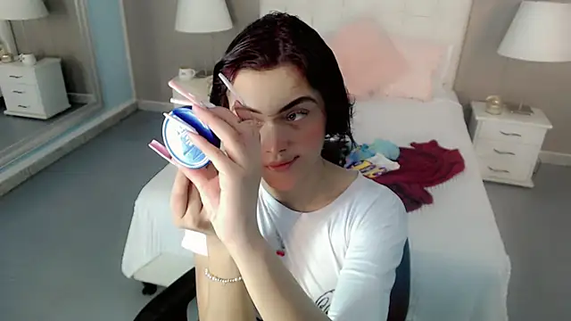 Snapshot of nathalialoes1 chatting on November 16, 2025, 7:40 pm nathalialoes1 online show from November 16, 2025, 7:40 pm