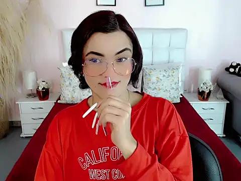 Snapshot of nathalialoes1 chatting on November 10, 2025, 11:54 pm nathalialoes1 online show from November 10, 2025, 11:54 pm