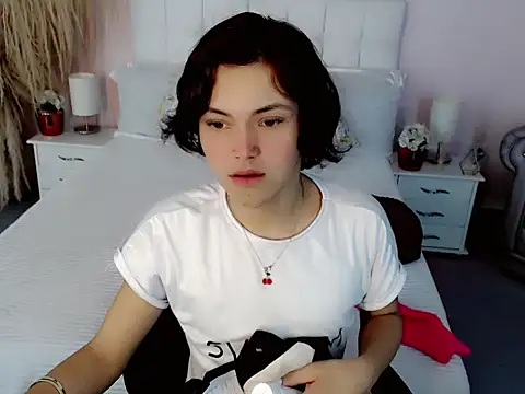 Snapshot of nathalialoes1 chatting on November 4, 2025, 7:17 pm nathalialoes1 online show from November 4, 2025, 7:17 pm