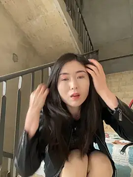 xtt1689999 online show from November 4, 2025, 4:49 am