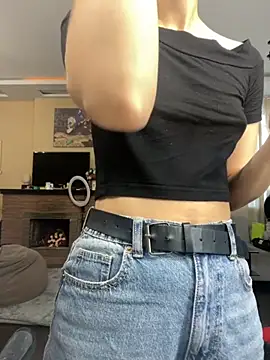 Snapshot of Miranda_Kerry chatting on November 8, 2025, 6:06 am Miranda Kerry online show from November 8, 2025, 6:06 am