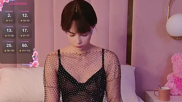 Snapshot of Miranda_Kerry chatting on December 14, 2025, 6:30 am Miranda Kerry online show from December 14, 2025, 6:30 am