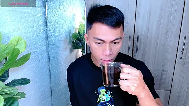 PinooyMilker online show from December 21, 2025, 10:21 pm