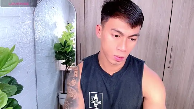 Snapshot of PinooyMilker chatting on November 17, 2025, 12:20 pm PinooyMilker online show from November 17, 2025, 12:20 pm