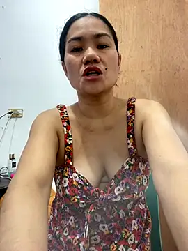 wildpussycat69 online show from September 26, 2025, 8:10 am