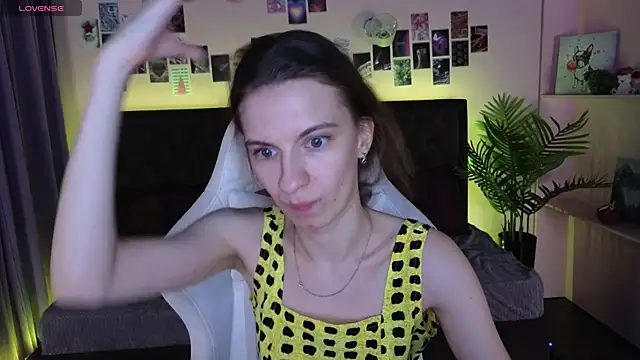 kaleriyaa  online show from December 2, 2025, 2:56 am