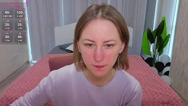 LuluChiiii online show from November 19, 2025, 10:26 am