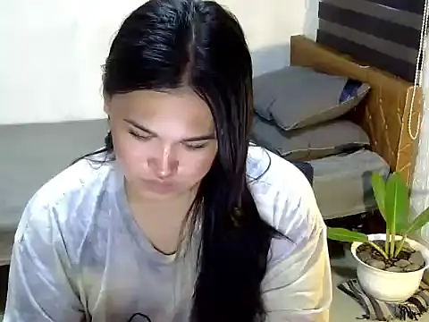 Snapshot of Annierose_ts chatting on October 5, 2025, 10:00 pm Annierose ts online show from October 5, 2025, 10:00 pm