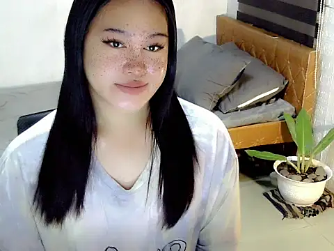 Snapshot of Annierose_ts chatting on September 30, 2025, 11:05 am Annierose ts online show from September 30, 2025, 11:05 am