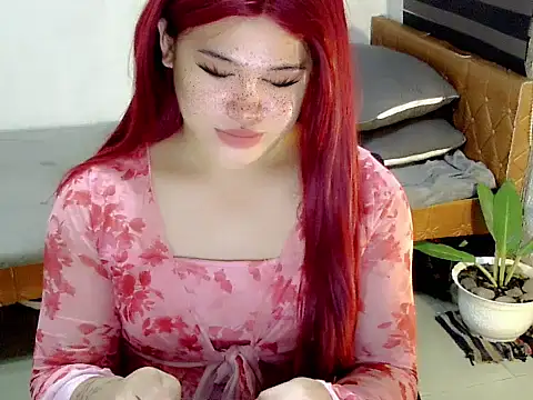 Snapshot of Annierose_ts chatting on October 3, 2025, 8:32 pm Annierose ts online show from October 3, 2025, 8:32 pm