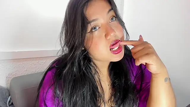 Sexxchubby online show from November 13, 2025, 12:03 am