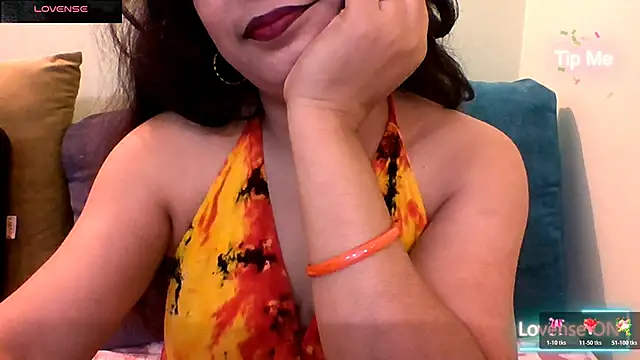 mitali sanju online show from November 26, 2025, 2:06 pm