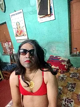 hot silkkol online show from February 15, 2026, 8:52 pm