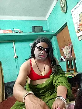 hot silkkol online show from February 4, 2026, 8:15 pm